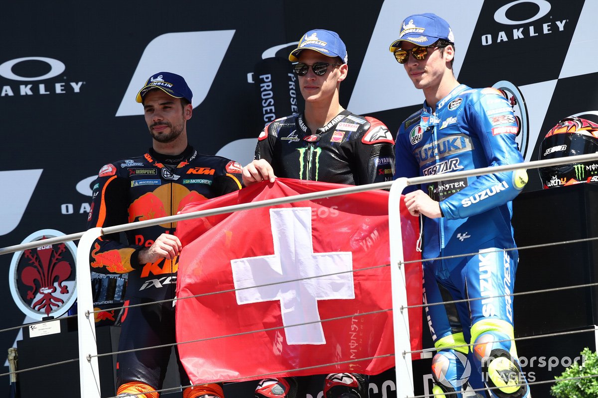 Podio: ganador de la carrera Fabio Quartararo, Yamaha Factory Racing, segundo lugar Miguel Oliveira, Red Bull KTM Factory Racing, tercer lugar Joan Mir, Team Suzuki MotoGP
