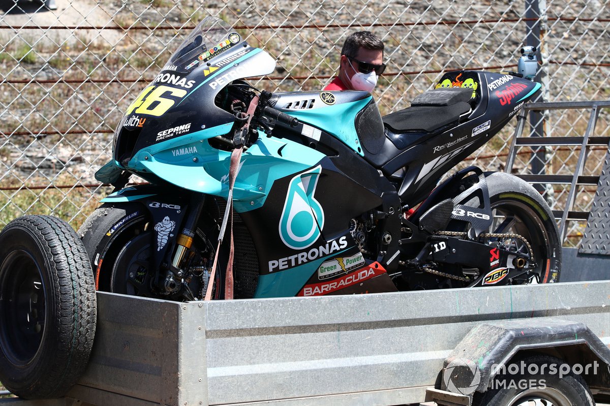 Moto accidentada de Valentino Rossi, Petronas Yamaha SRT