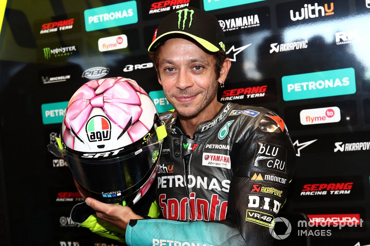 Valentino Rossi, Petronas Yamaha SRT con su nuevo casco para Misano