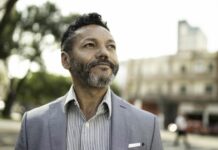 55% of Mexicans want to undertake, but the government and banks do not let them