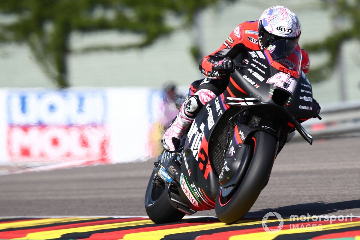 Aleix Espargaro, Aprilia Racing Team