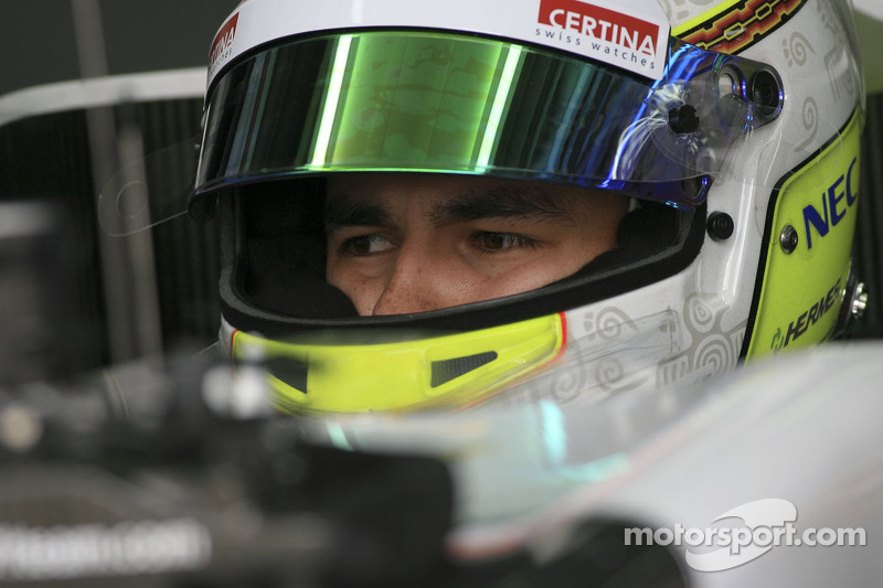 f1-malaysian-gp-2012-sergio-perez-sauber-scuderia-ferrari