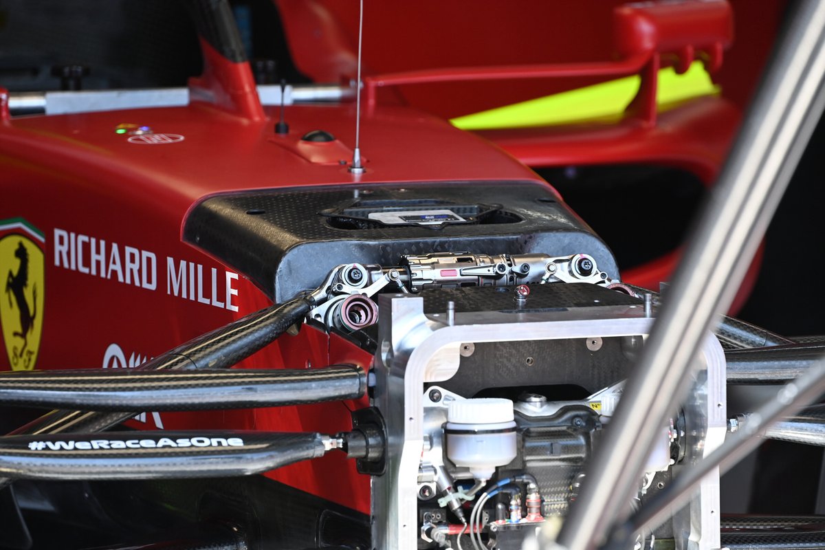 Detalle frontal del Ferrari F1-75