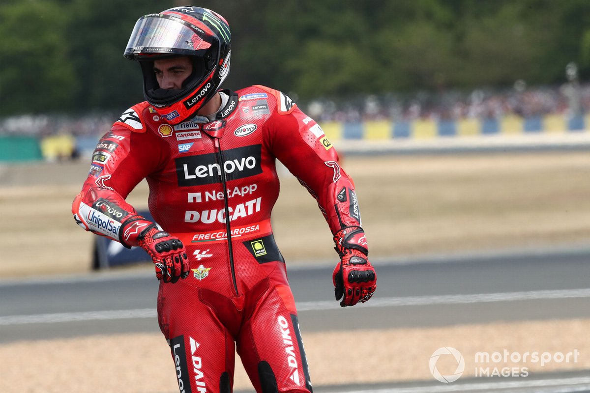 Francesco Bagnaia, Ducati Team después de caer