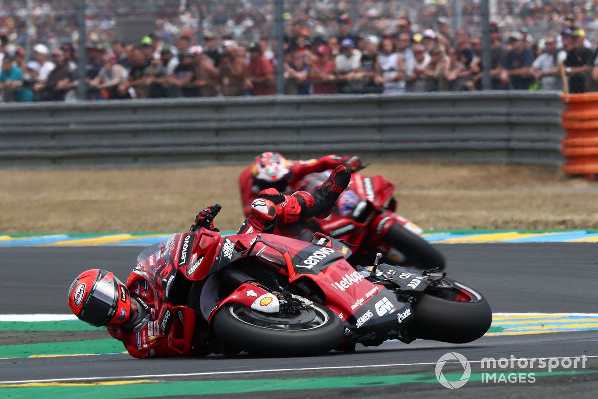 Caída de Francesco Bagnaia, Ducati Team