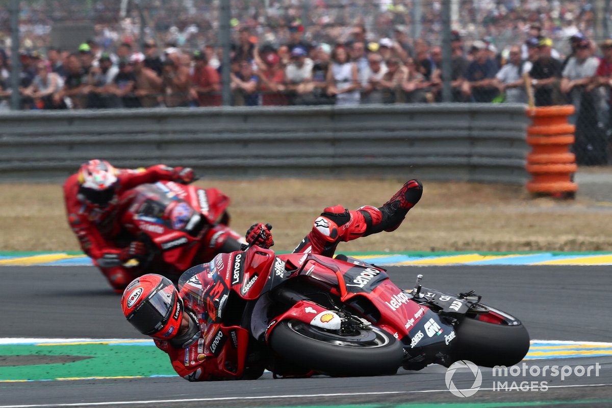 Caída de Francesco Bagnaia, Ducati Team