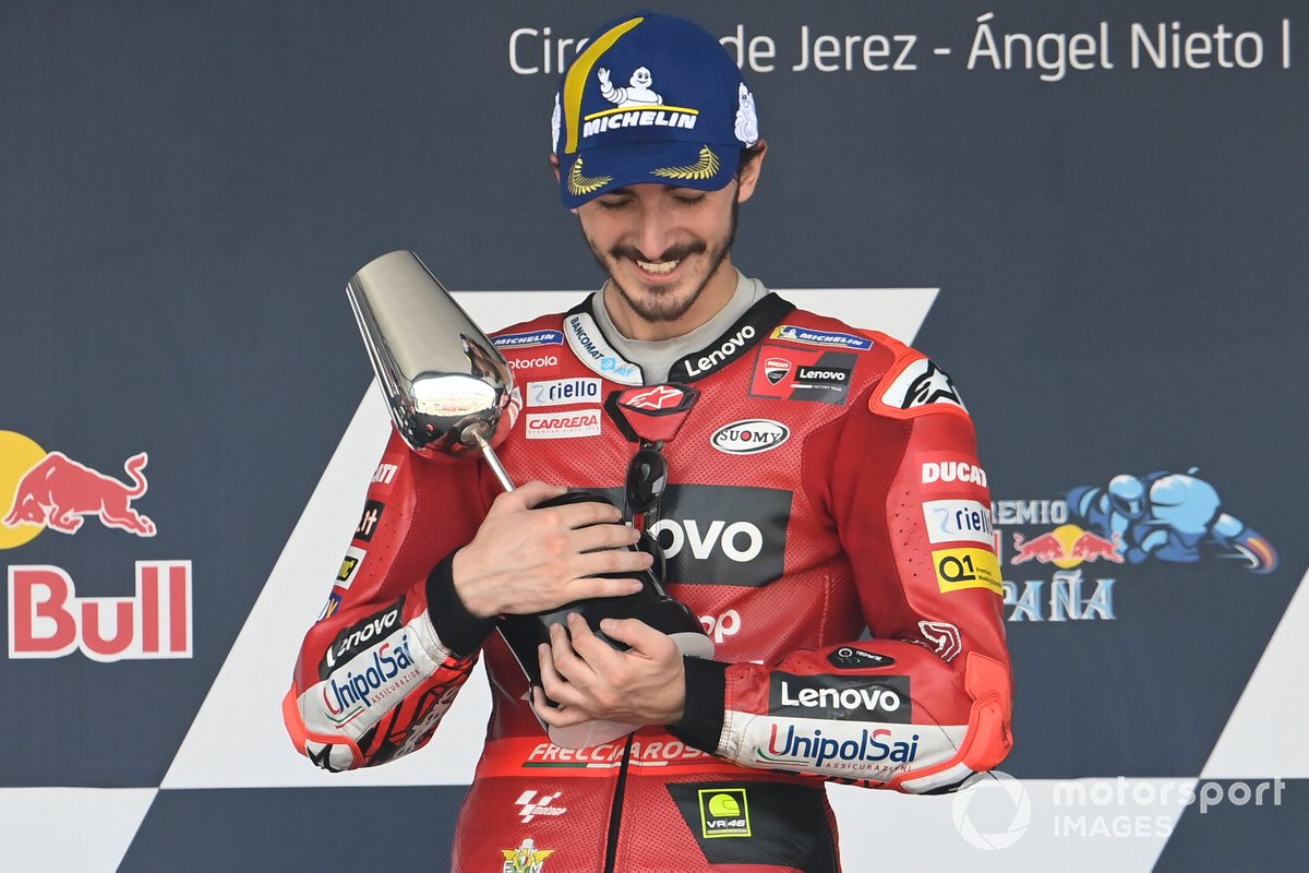 Podio: ganador Francesco Bagnaia, Ducati Team