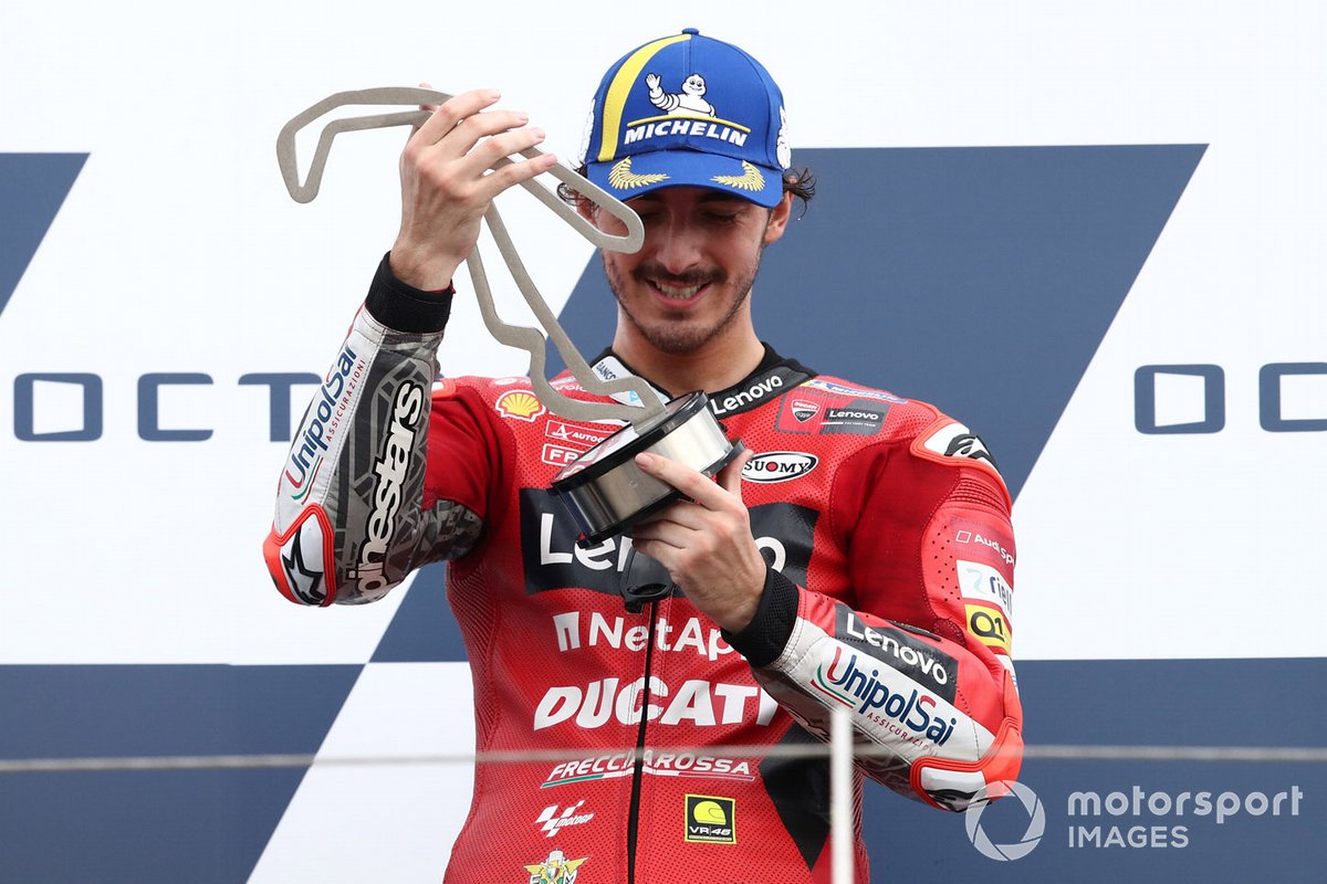 Podio: ganador Francesco Bagnaia, Ducati Team