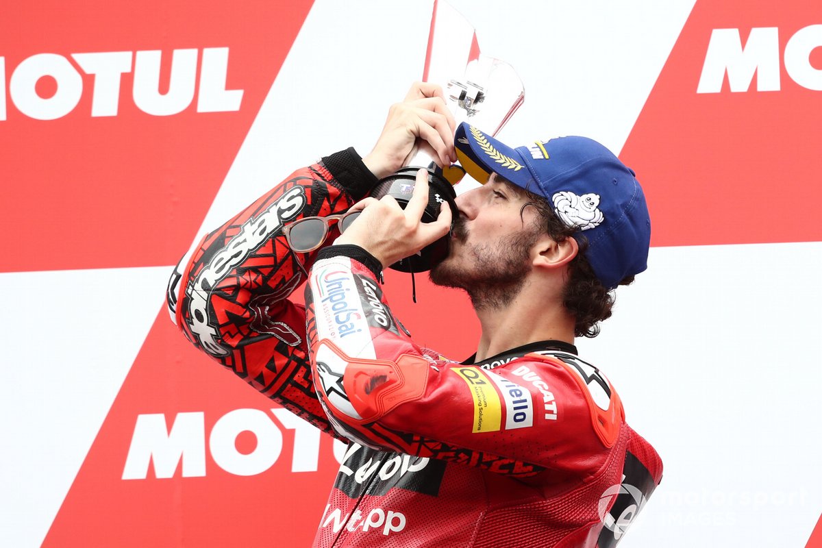 Podio: ganador Francesco Bagnaia, Ducati Team