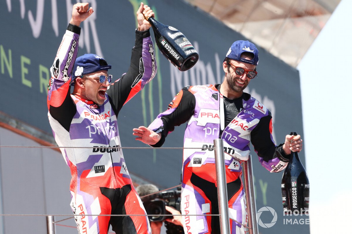Podio: segundo lugar Jorge Martín, Pramac Racing, tercer lugar Johann Zarco, Pramac Racing