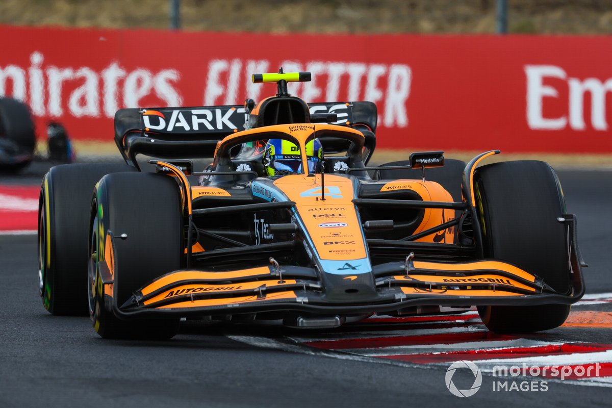 lando-norris-mclaren-mcl36-1-9