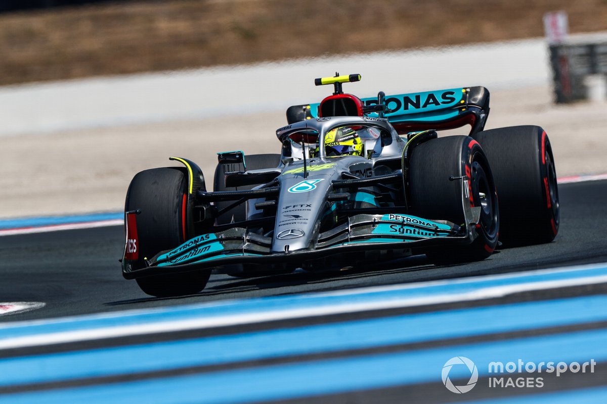 Lewis Hamilton, Mercedes W13