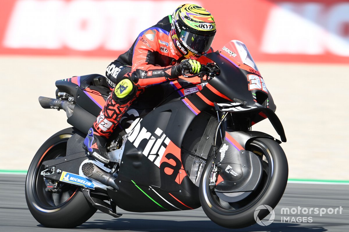 Lorenzo Savadori, Aprilia Racing Team