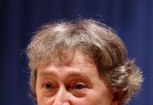 Lynn Margulis and the Endosymbiotic Theory | Great Bioresearchers