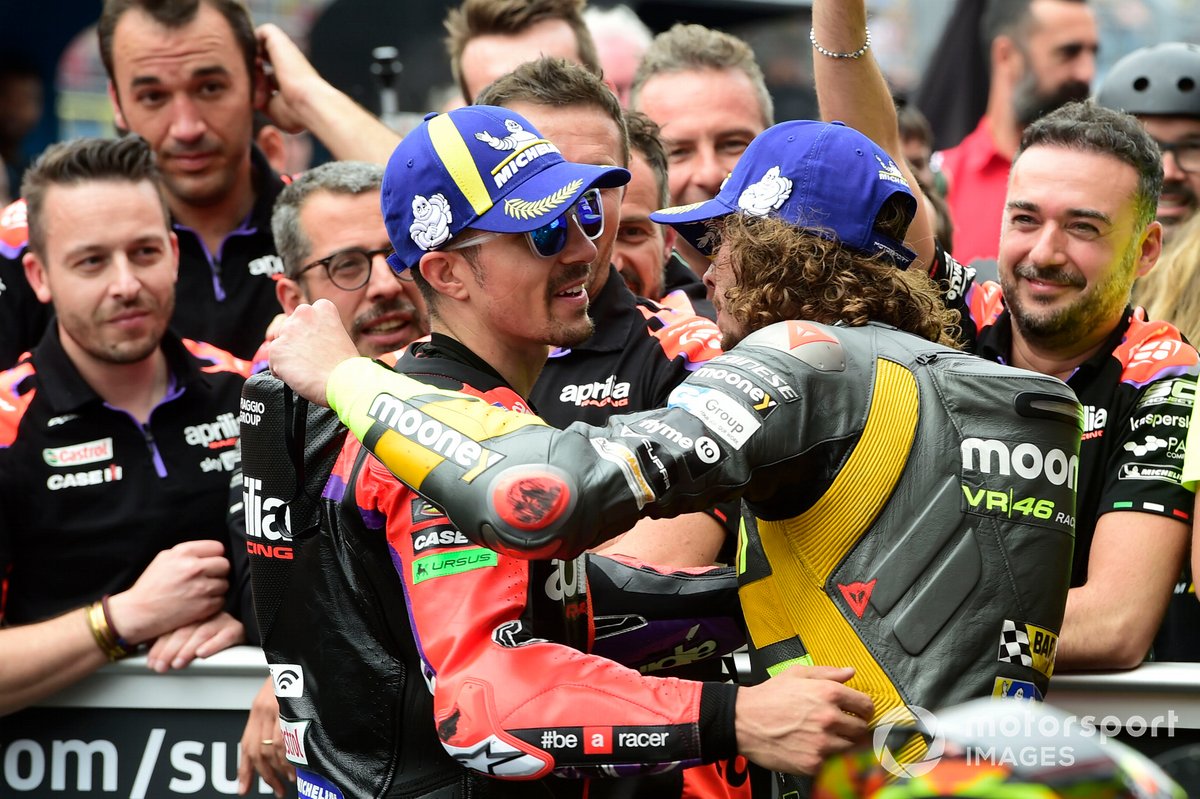 Marco Bezzecchi, VR46 Racing Team, Maverick Vinales, Aprilia Racing Team