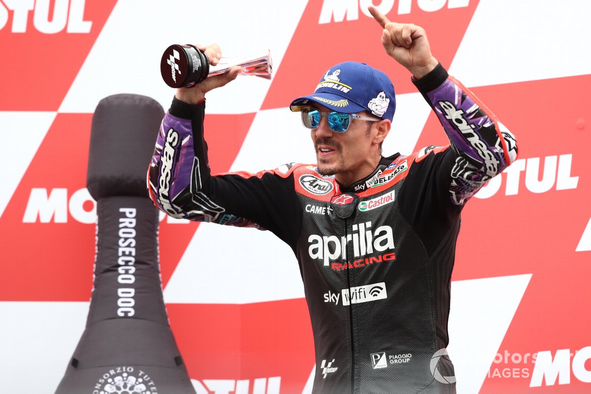 Podio: tercer lugar Maverick Viñales, Aprilia Racing Team