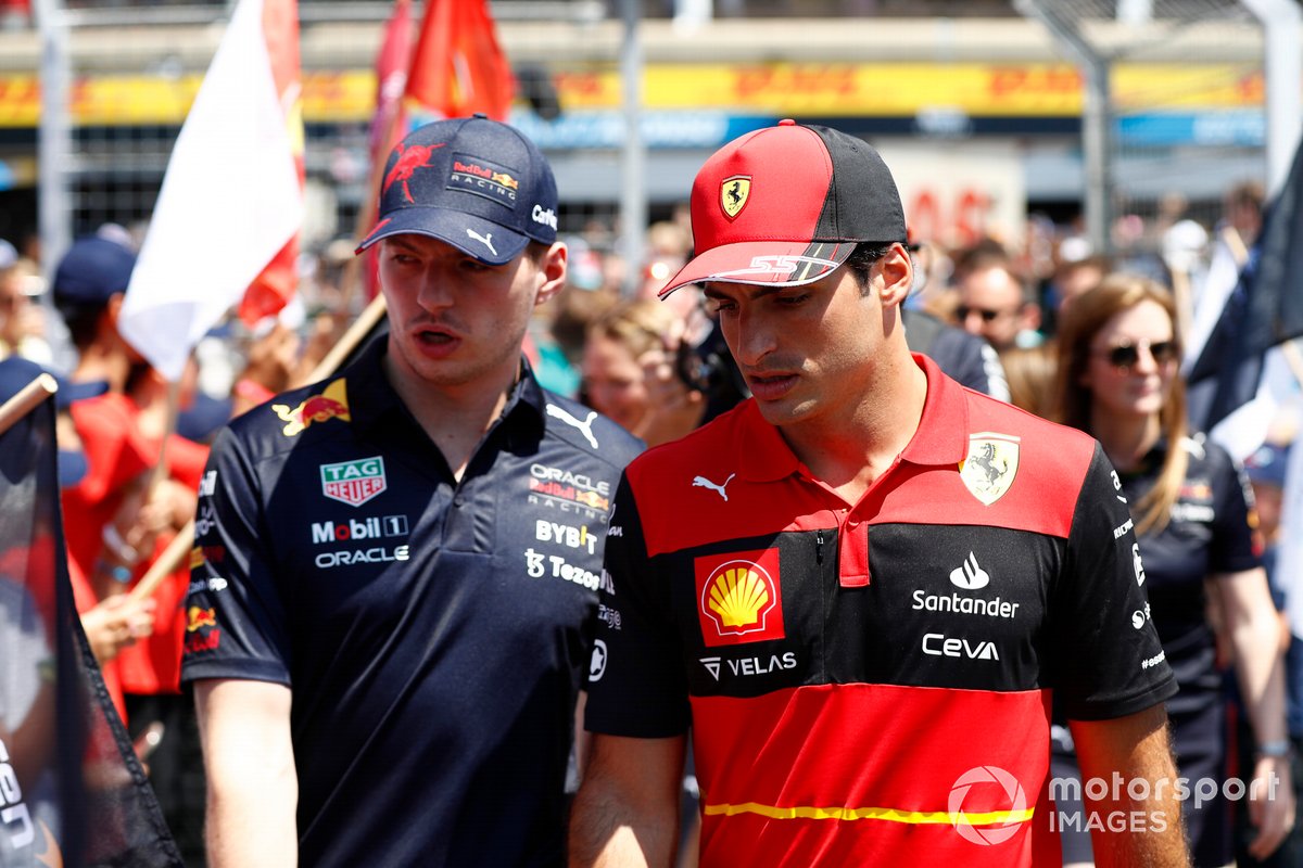 Max Verstappen, Red Bull Racing, Carlos Sainz, Ferrari