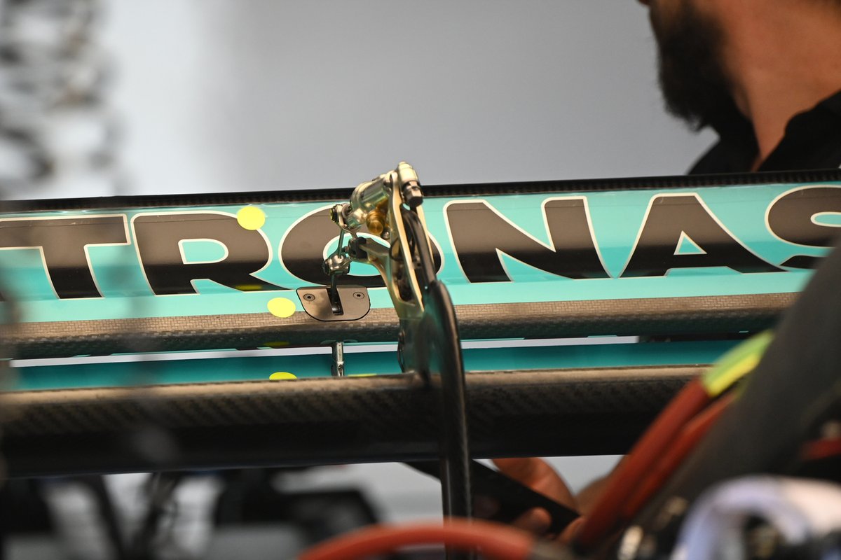 Detalle del Mercedes W13