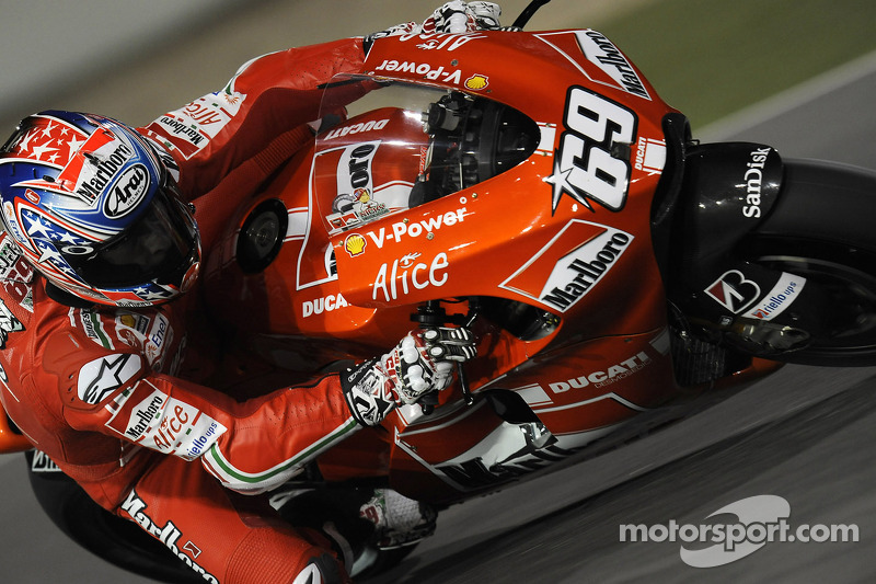 Nicky Hayden con los colores de Ducati Marlboro Team (2009)