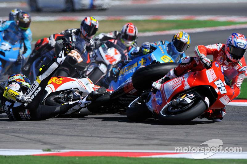 Colin Edwards, Alex De Angelis y Nicky Hayden