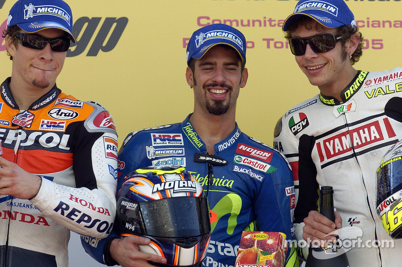 Marco Melandri con Nicky Hayden y Valentino Rossi