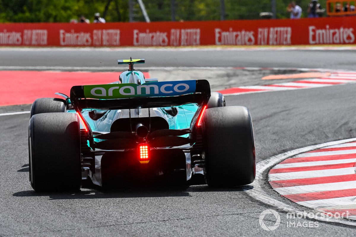 sebastian-vettel-aston-martin-1-3