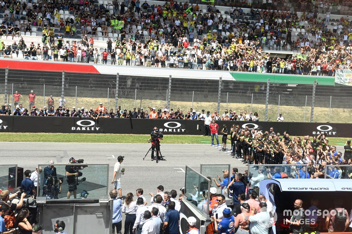 Valentino Rossi, retira su número 46 de MotoGP