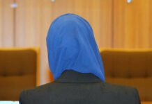 Headscarf ban: new law equates religion with Nazi tattoo
