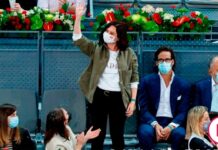Isabel Díaz Ayuso: Spectacular standing ovation at the Mutua Madrid Open 2021 … that even impressed Zverev!