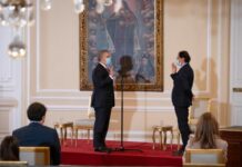 José Manuel Restrepo takes office as Minister of Finance