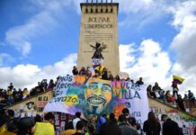 Lucas Villa: "Professor, in this we are more united"