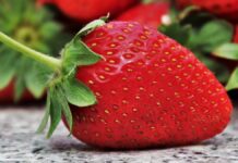 How to freeze and thaw strawberries step by step