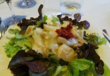 Old Harbor salad, with cod liver and vegetables
