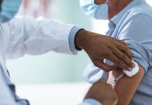 The World Bank and IMF urge the G7 to release surplus vaccines