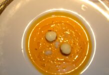 Apple gazpacho recipe, an original and light dish
