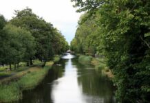 The Royal Canal Way in Dublin "Along the banks of the Royal Canal …"
