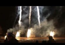 Montreal Christmas Parade 2017 Christmas torchlight march