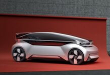 How driverless cars will change the future of travel