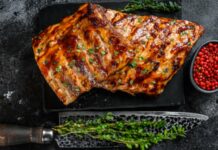 Easy Juicy Baked Ribs Recipe