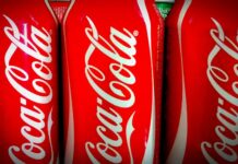 Surprising cleaning tricks made with Coca-Cola
