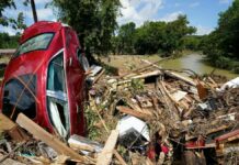 Floods in the USA – 21 dead after "historical" rainfall