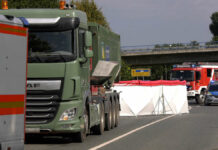 Fatal accident: 23-year-old cyclist dies after colliding with a truck