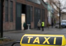 30-second way home: the student takes a taxi 200 meters every day