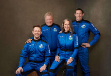 Blue Origin: "Captain Kirk" actor William Shatner flies into space