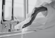 How much does a tap open for 24 hours spend?
