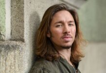 According to reports from Gil Ofarim – Central Council of Jews, hate news is inundated