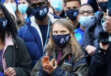 Climate strike with Greta Thunberg – tens of thousands take to the streets in Glasgow
