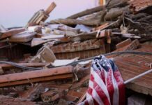 USA: More than 60 tornado deaths in the state of Kentucky alone