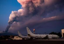 Etna volcano in Sicily erupts – airport temporarily closed