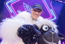 Axel Schulz is in a sheep costume on "The Masked Dancer"